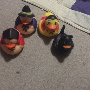 Halloween ducks